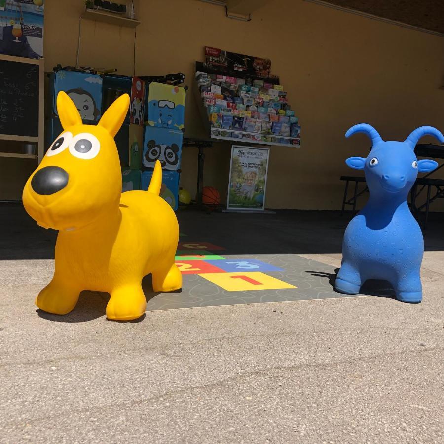 Family's Camping les Rives de l'Hérault Gignac  Exterior foto