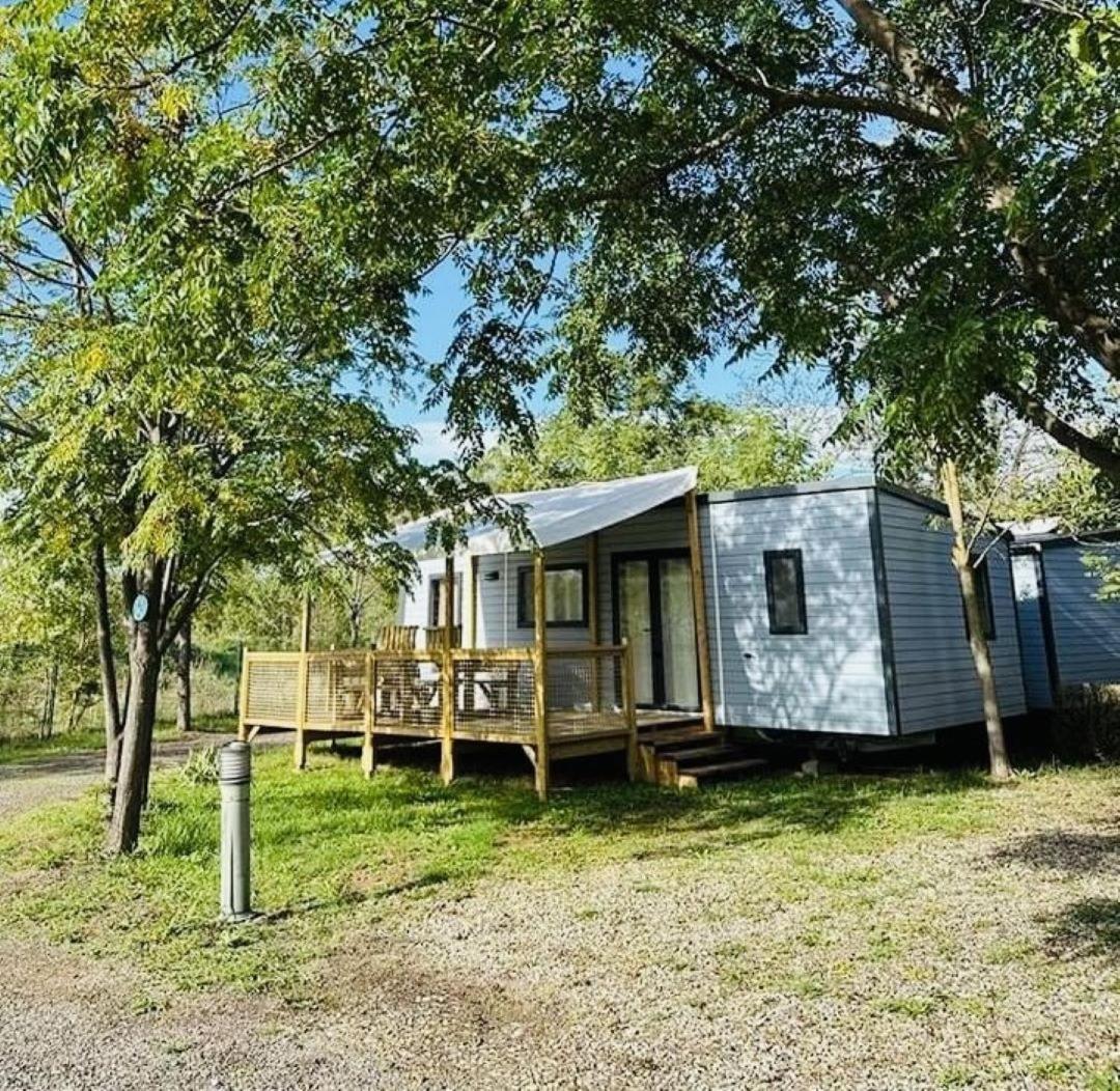 Family's Camping les Rives de l'Hérault Gignac  Exterior foto