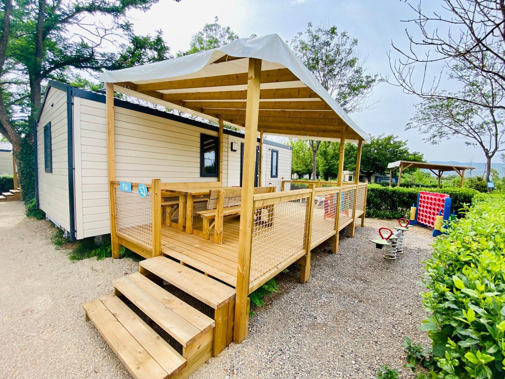 Family's Camping les Rives de l'Hérault Gignac  Exterior foto